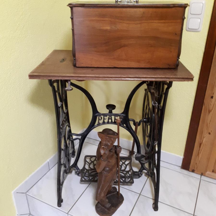 אוברוייטה Ferienwohnung Im Landhausstil מראה חיצוני תמונה